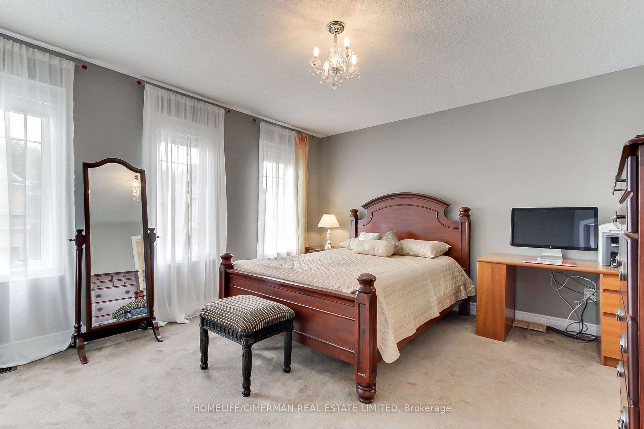 88 Chelsea Crescent Property Photo 24