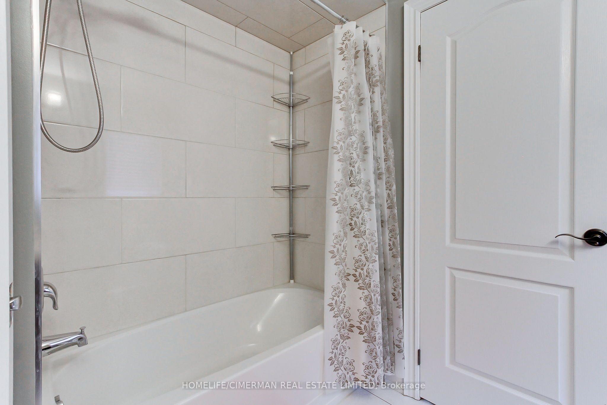 88 Chelsea Crescent Property Photo 29