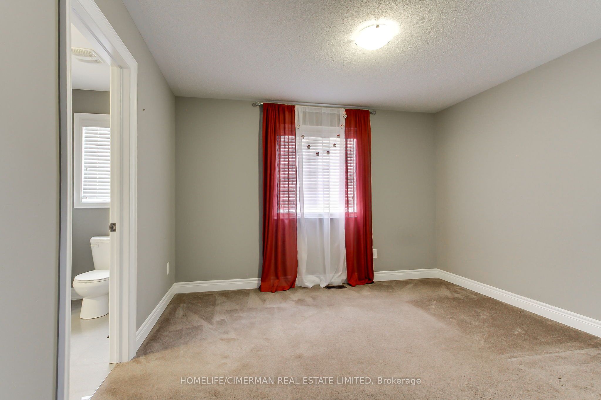 88 Chelsea Crescent Property Photo 36
