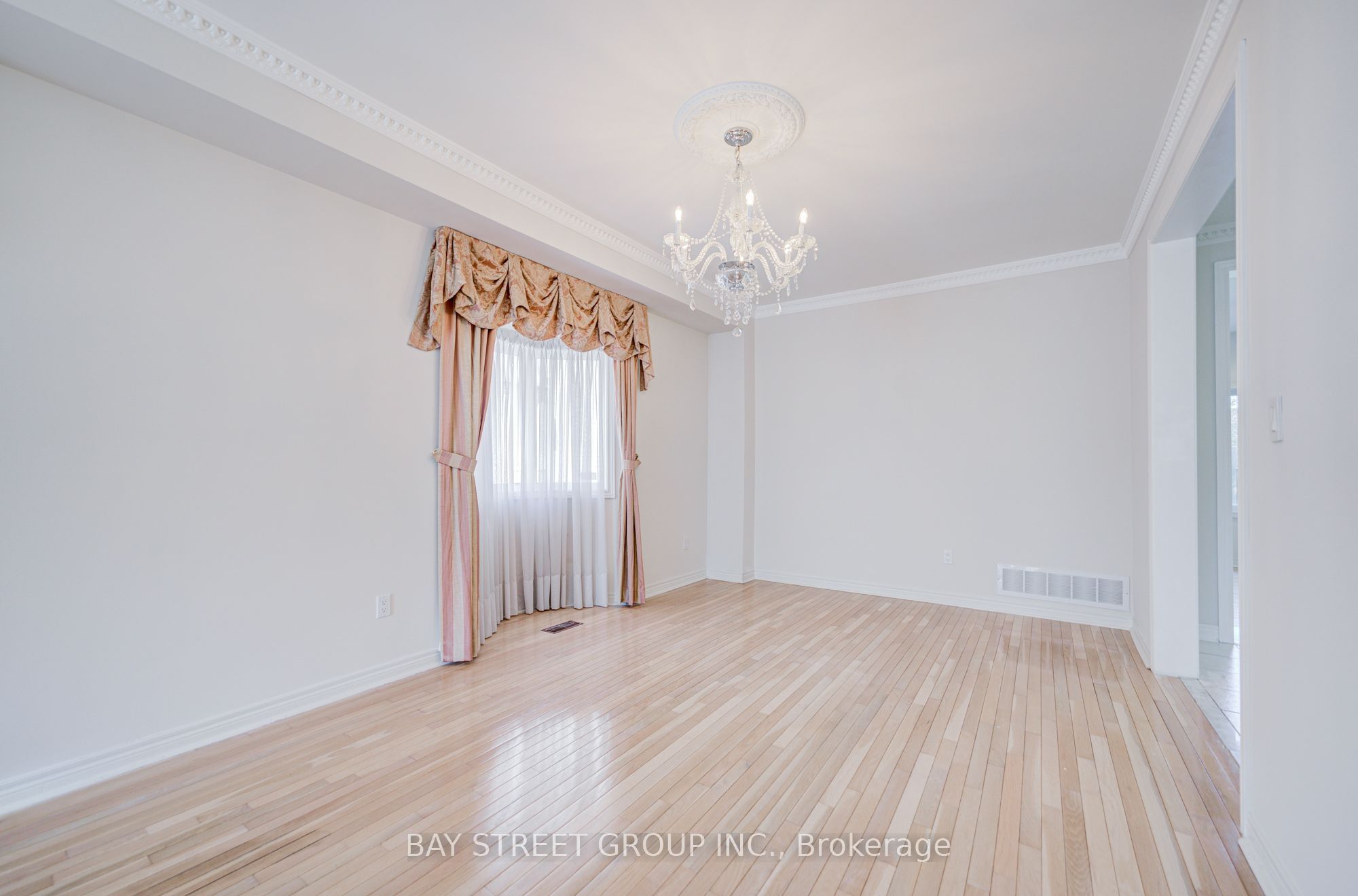 13 Pembrooke Road Property Photo 9