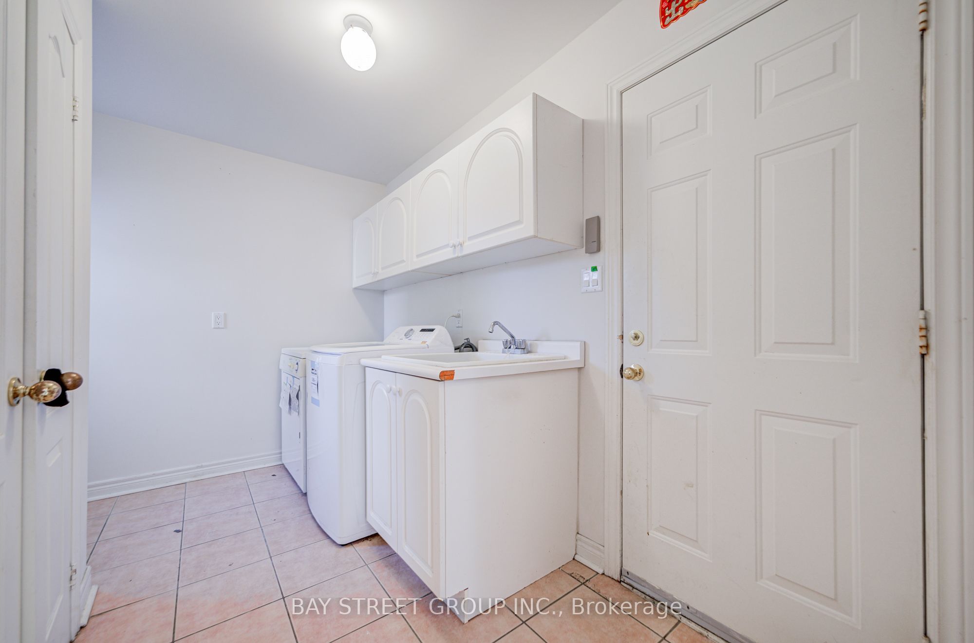 13 Pembrooke Road Property Photo 24