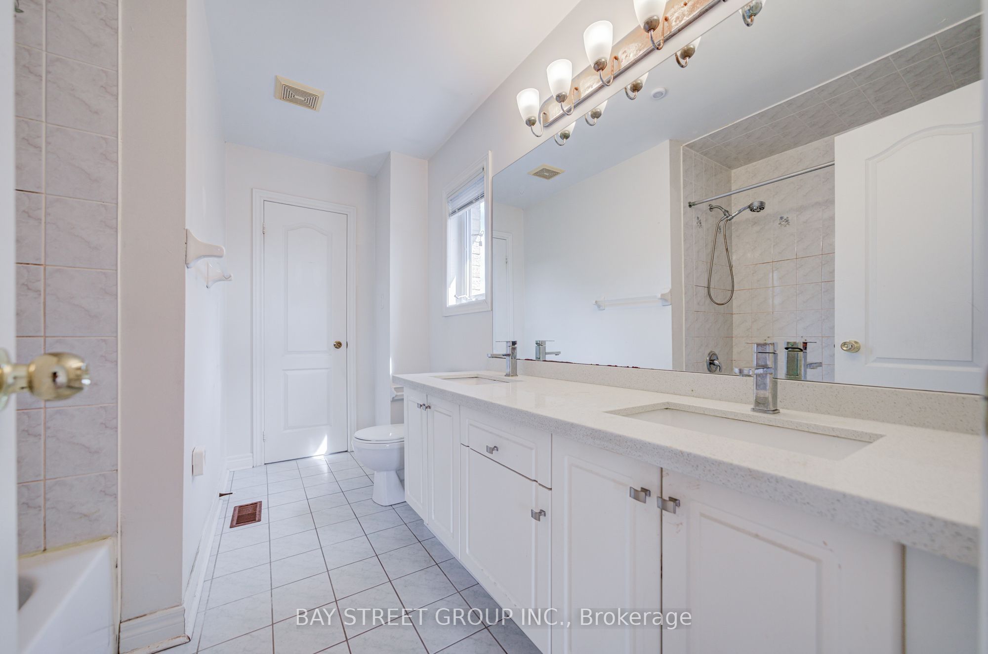 13 Pembrooke Road Property Photo 37