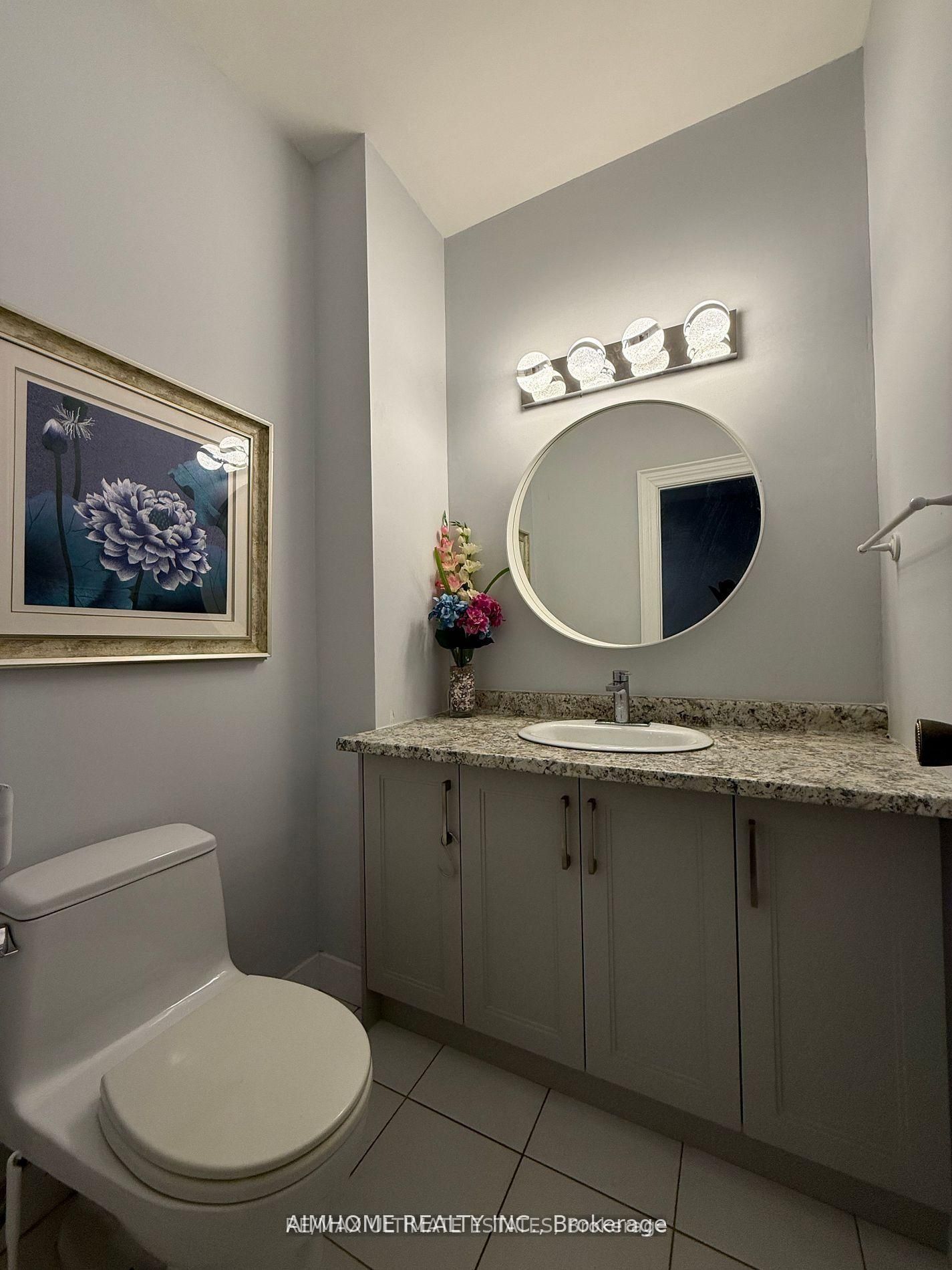 338 Steeles Avenue E Property Photo 5