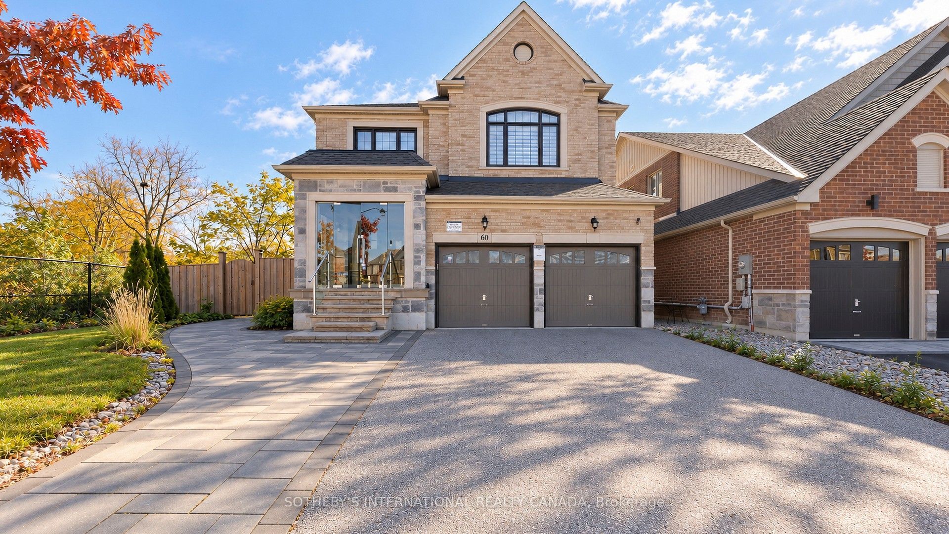 60 Sharonview Crescent Property Photo 1