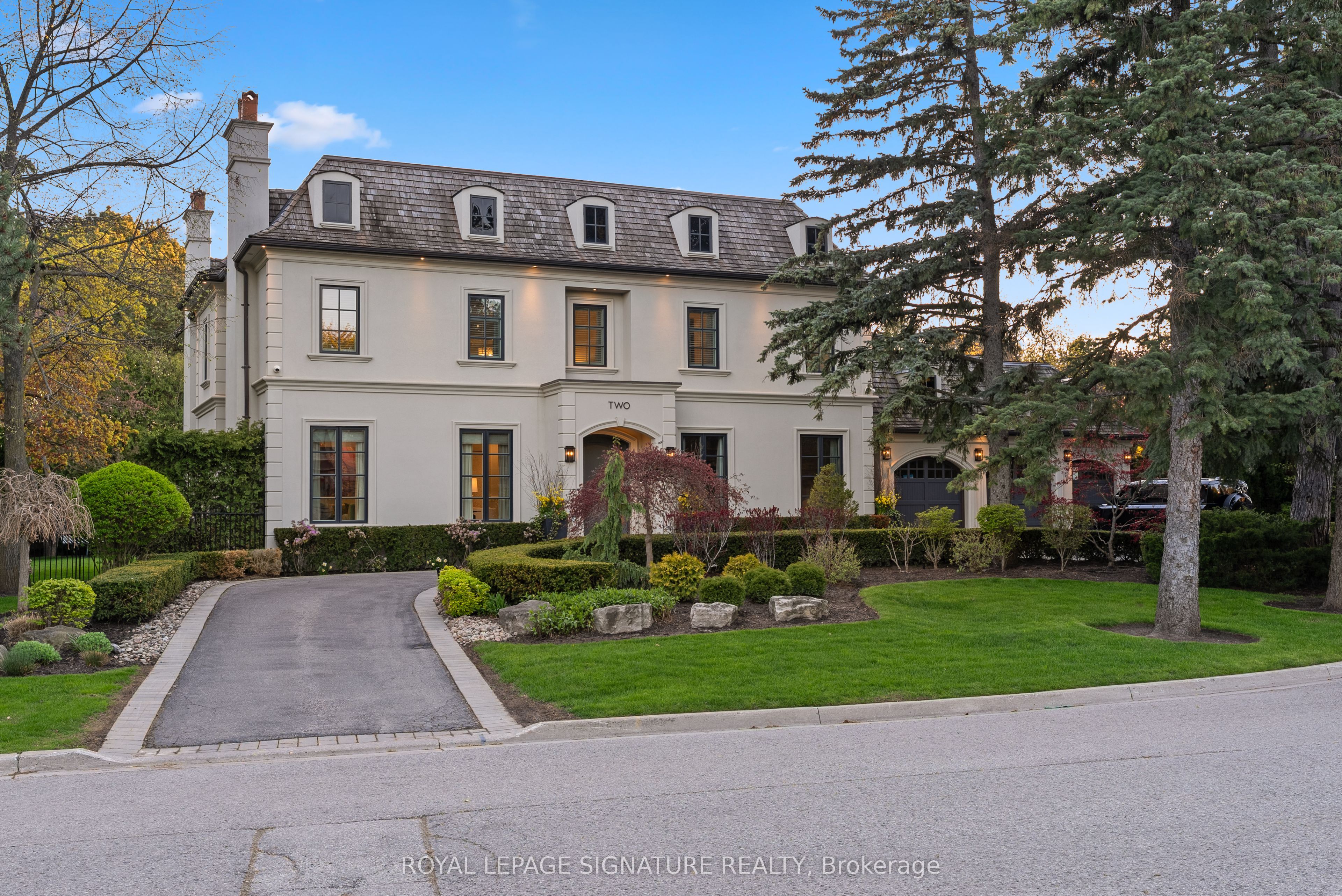 2 Spirea Court Property Photo 1