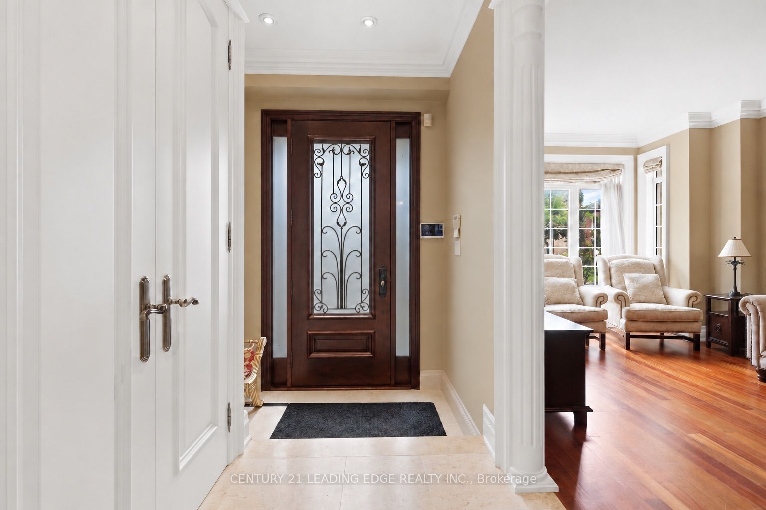 40 Arista Gate Property Photo 3