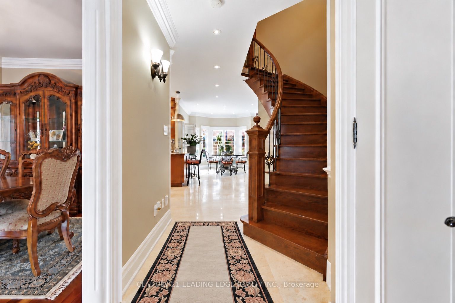 40 Arista Gate Property Photo 4