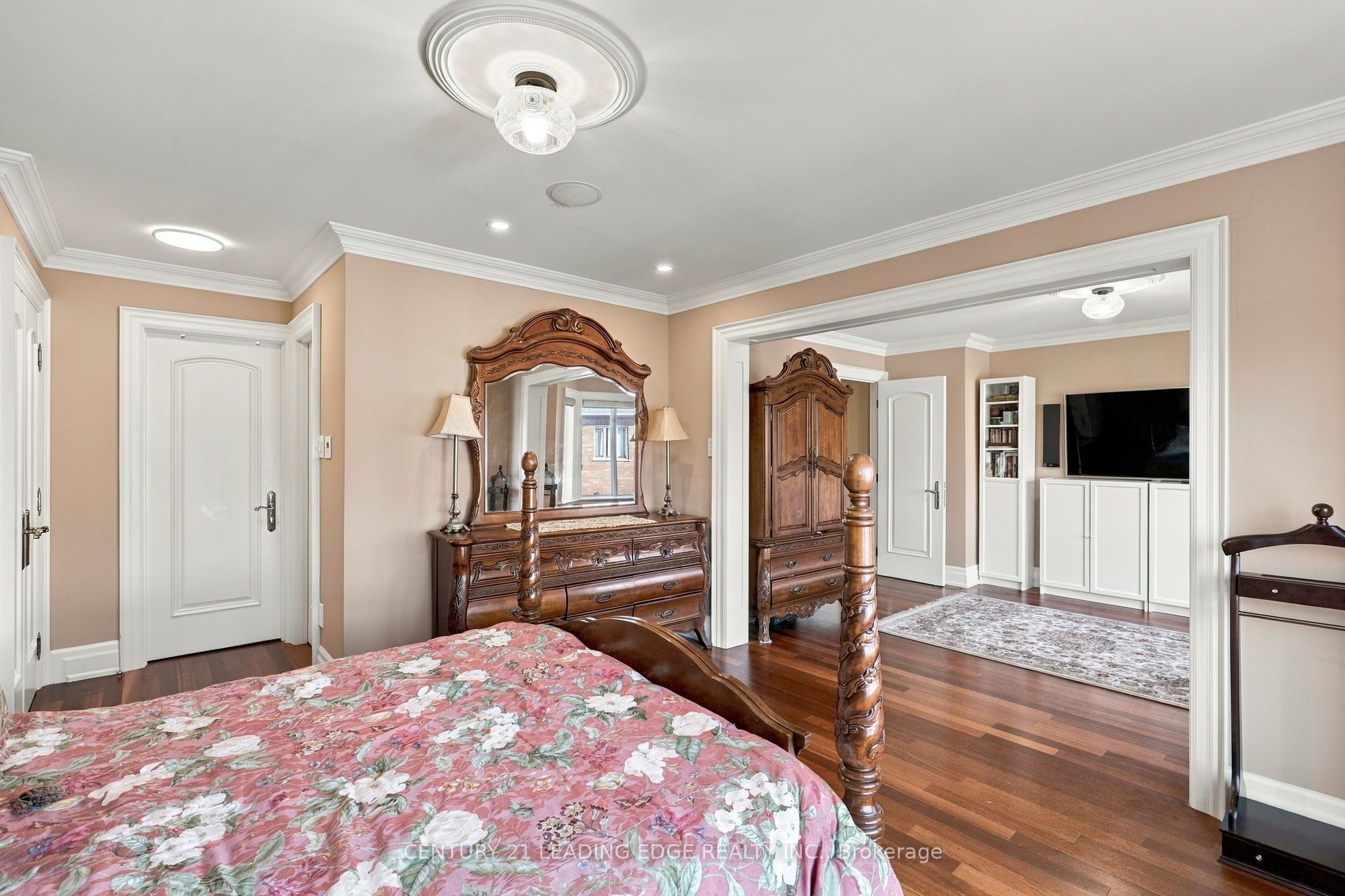 40 Arista Gate Property Photo 25