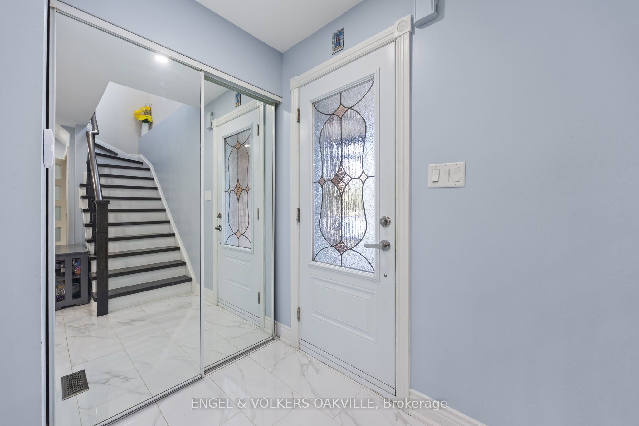 10 Crieff Avenue Property Photo 3