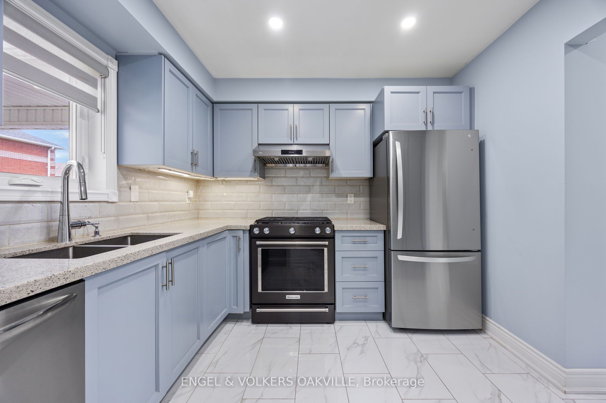 10 Crieff Avenue Property Photo 6