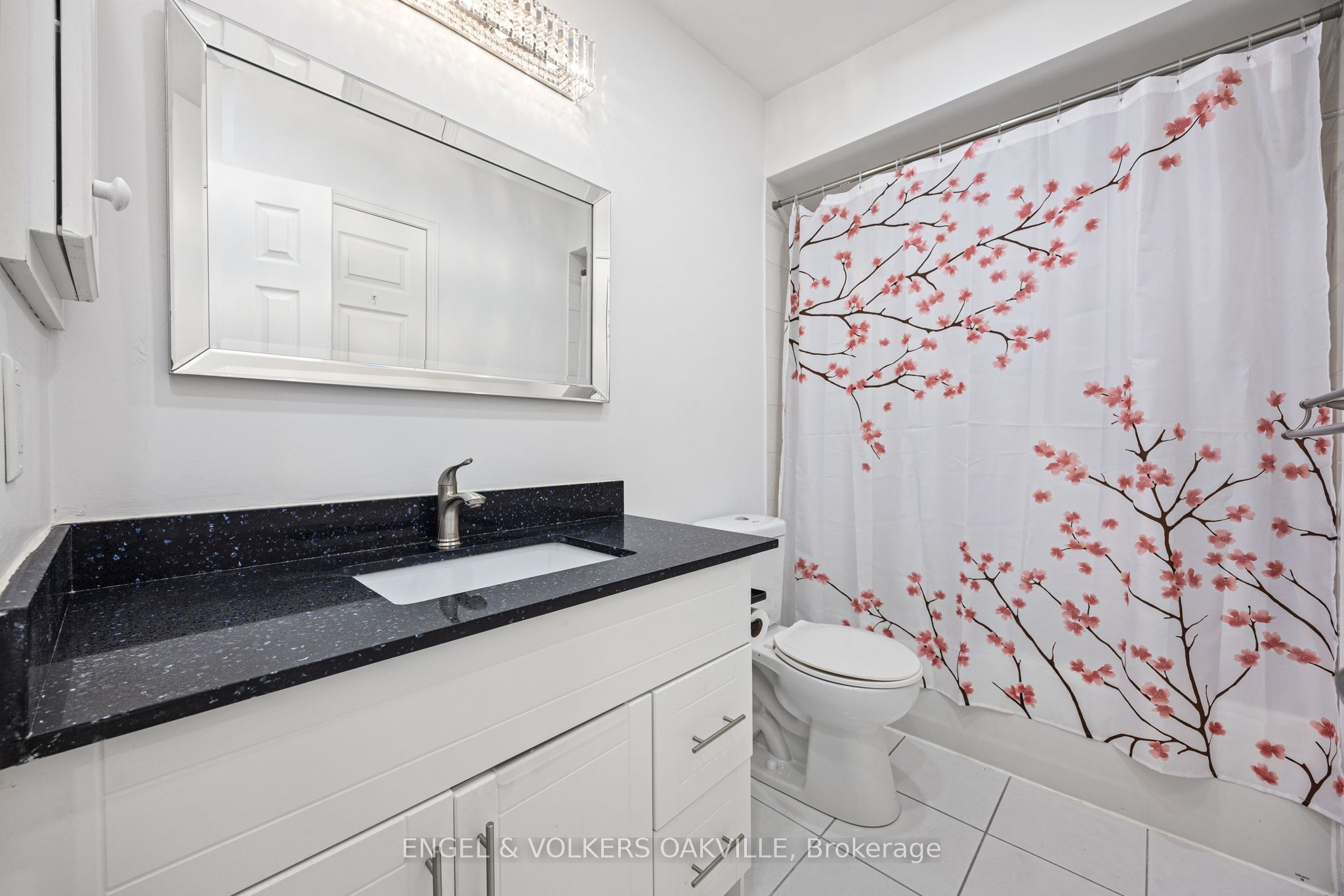 10 Crieff Avenue Property Photo 20