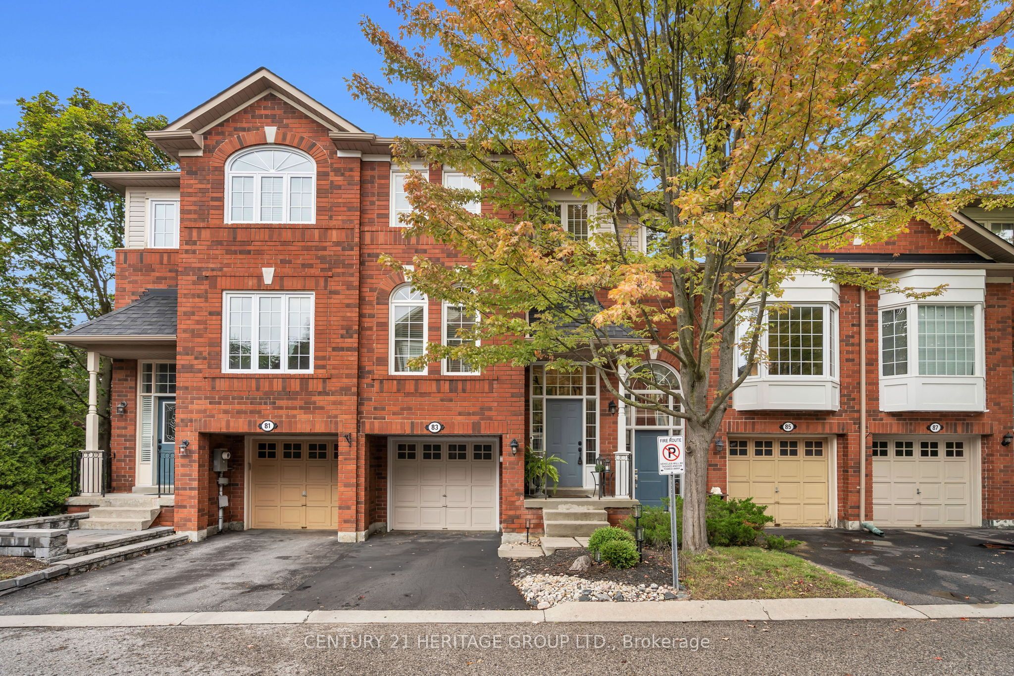 83 Mosaics Avenue Property Photo 2