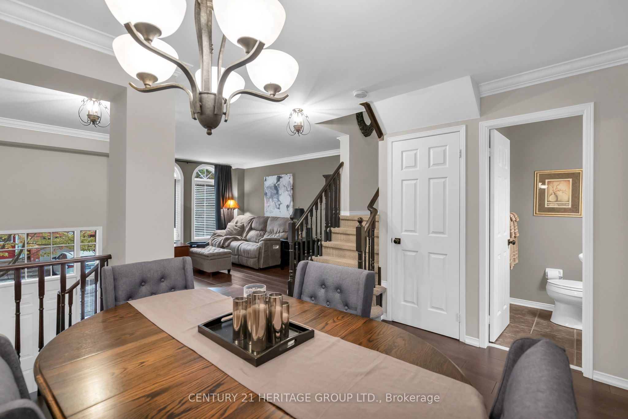 83 Mosaics Avenue Property Photo 16