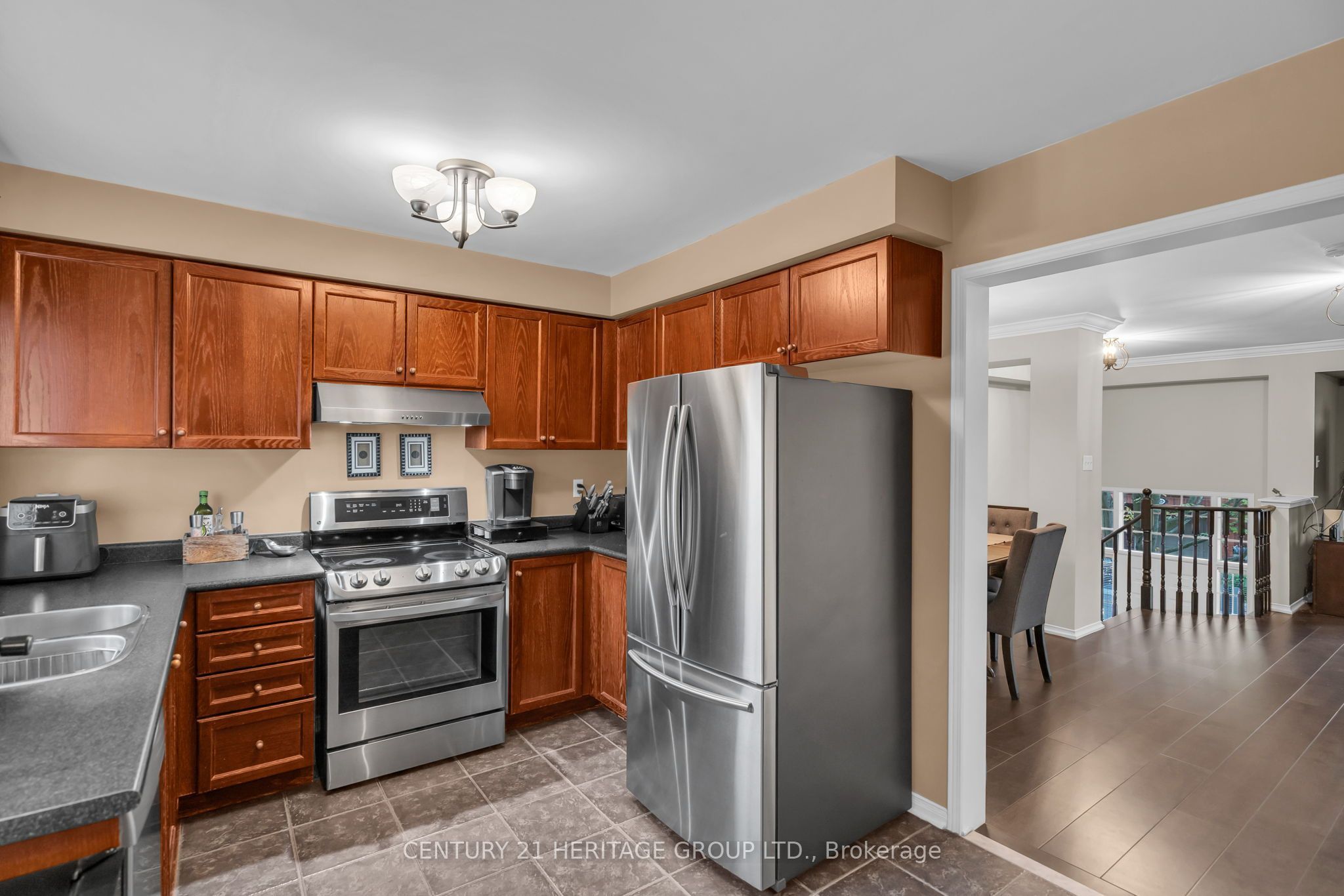 83 Mosaics Avenue Property Photo 19