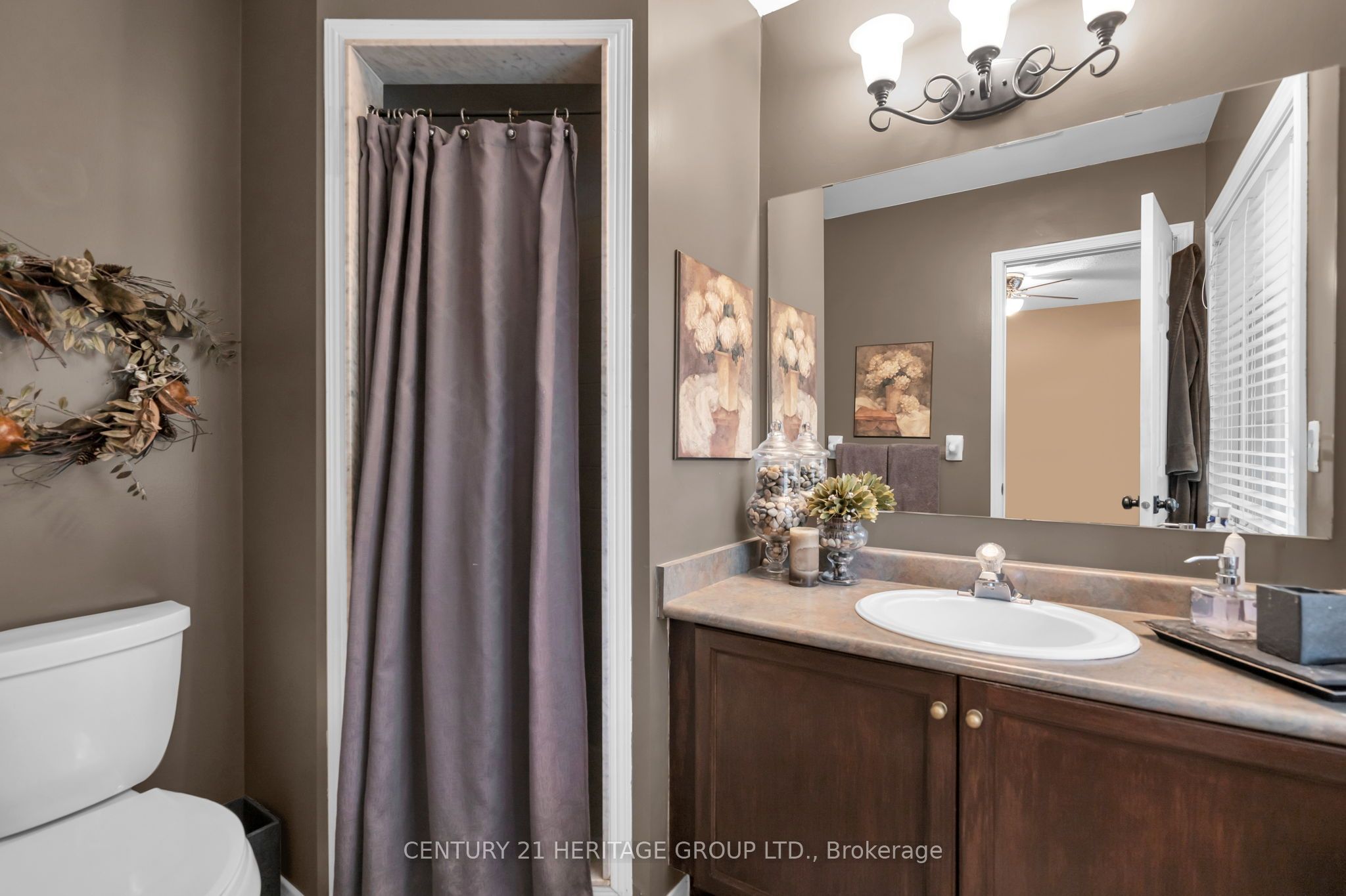 83 Mosaics Avenue Property Photo 25