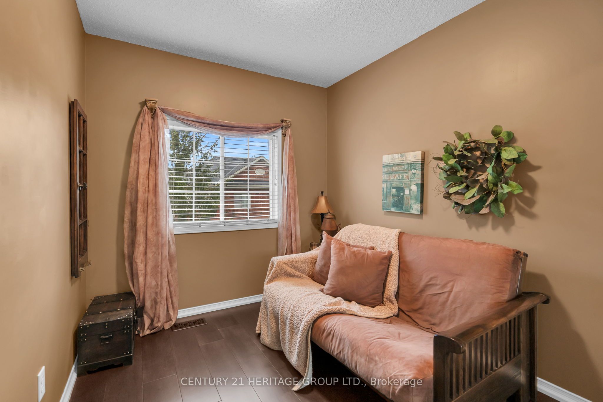 83 Mosaics Avenue Property Photo 26