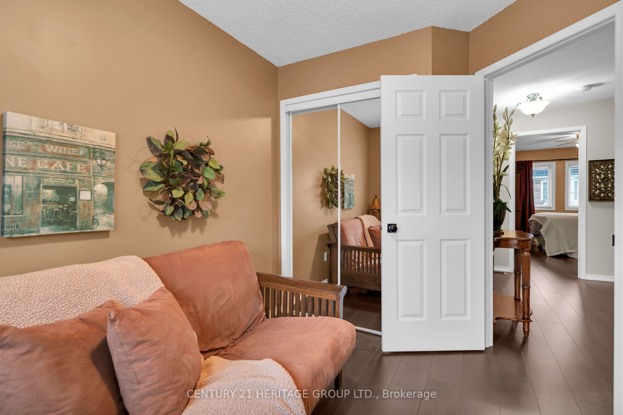 83 Mosaics Avenue Property Photo 27