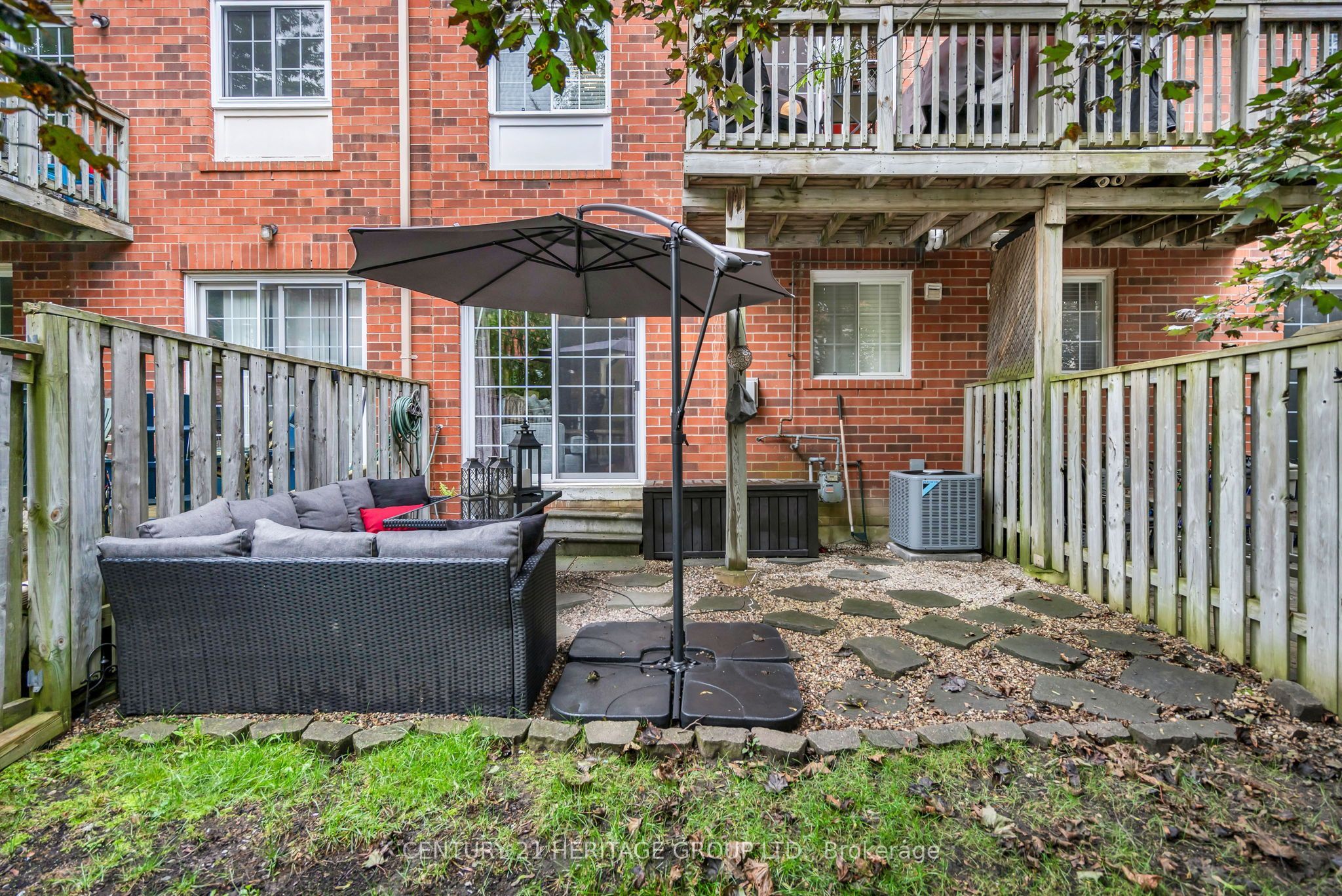 83 Mosaics Avenue Property Photo 39