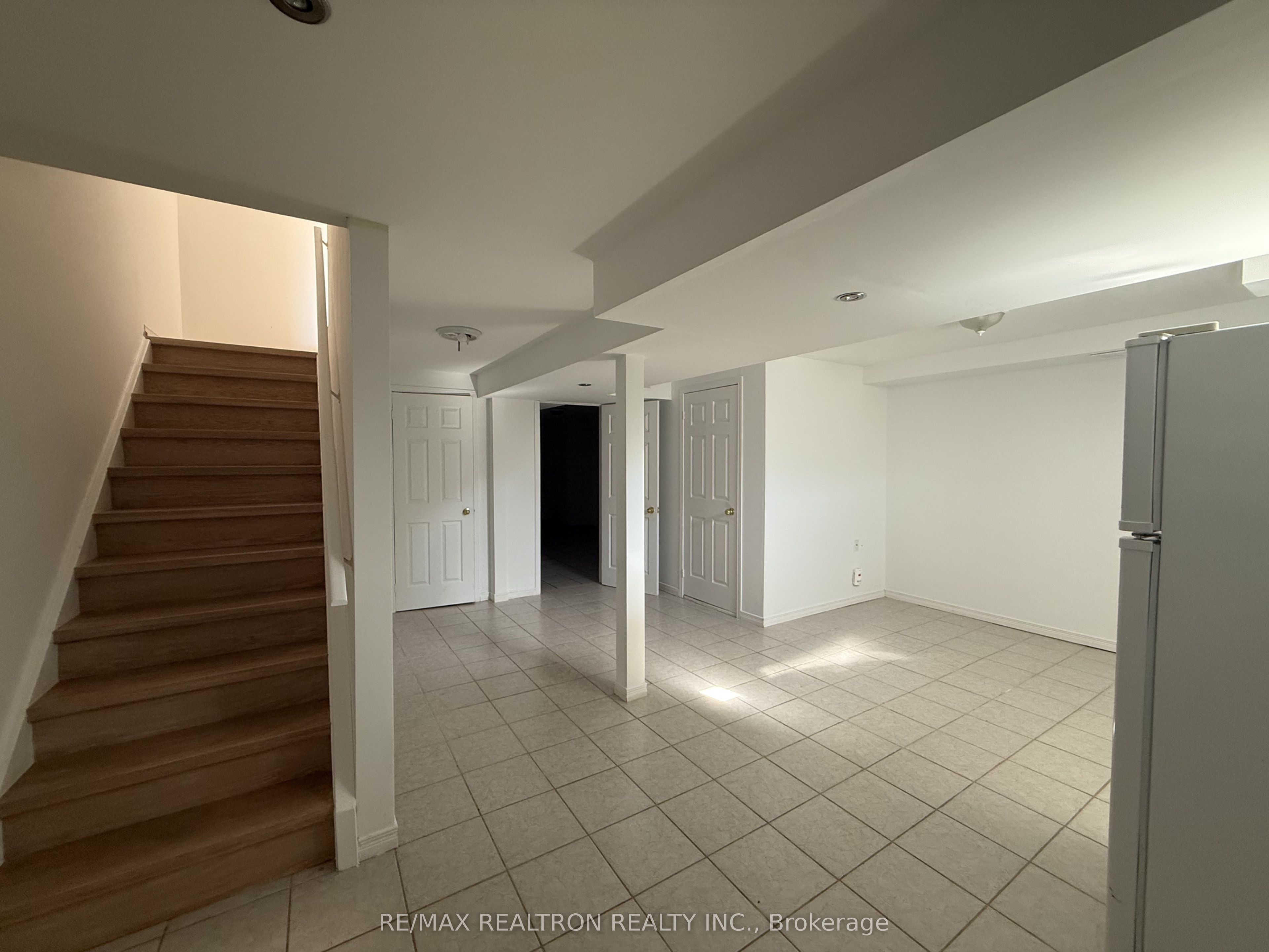 663 South Unionville Avenue Property Photo 11