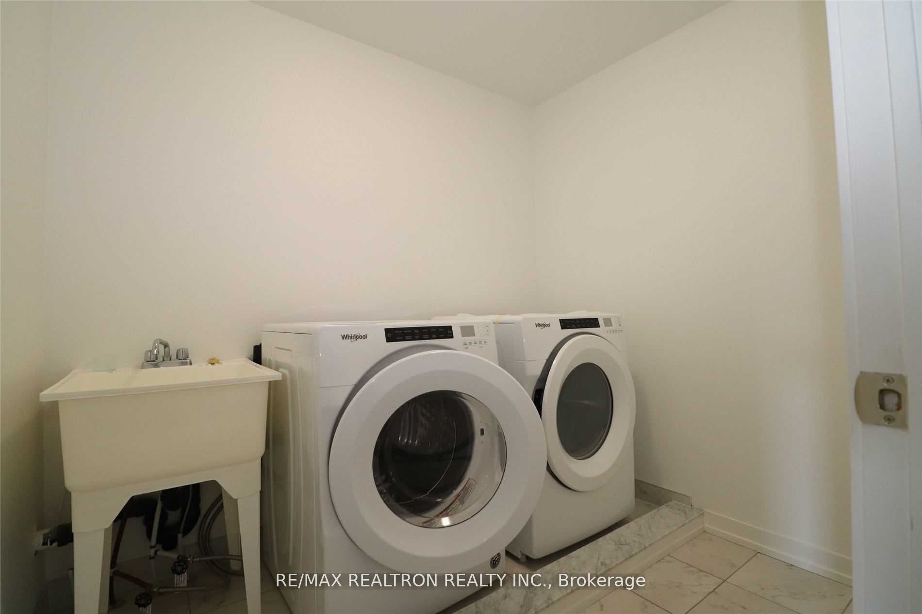 162 Harding Park Street Property Photo 22