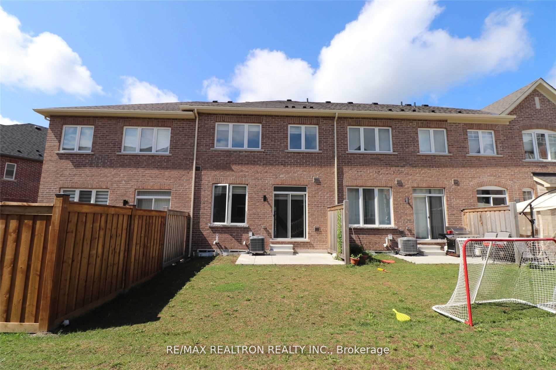 162 Harding Park Street Property Photo 25