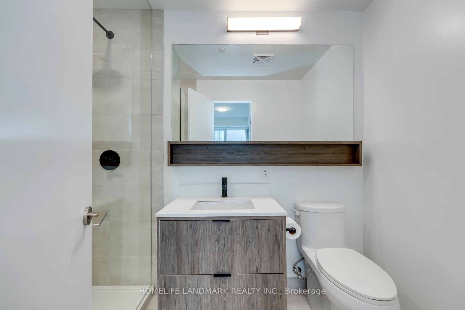 8888 Yonge Street 307 Property Photo 17