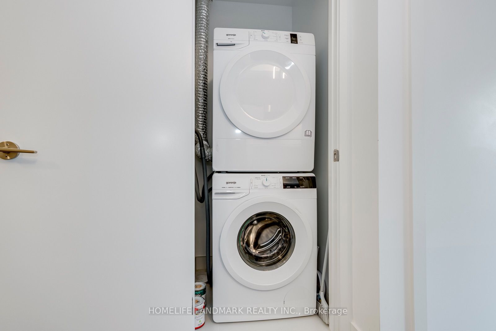 8888 Yonge Street 307 Property Photo 20