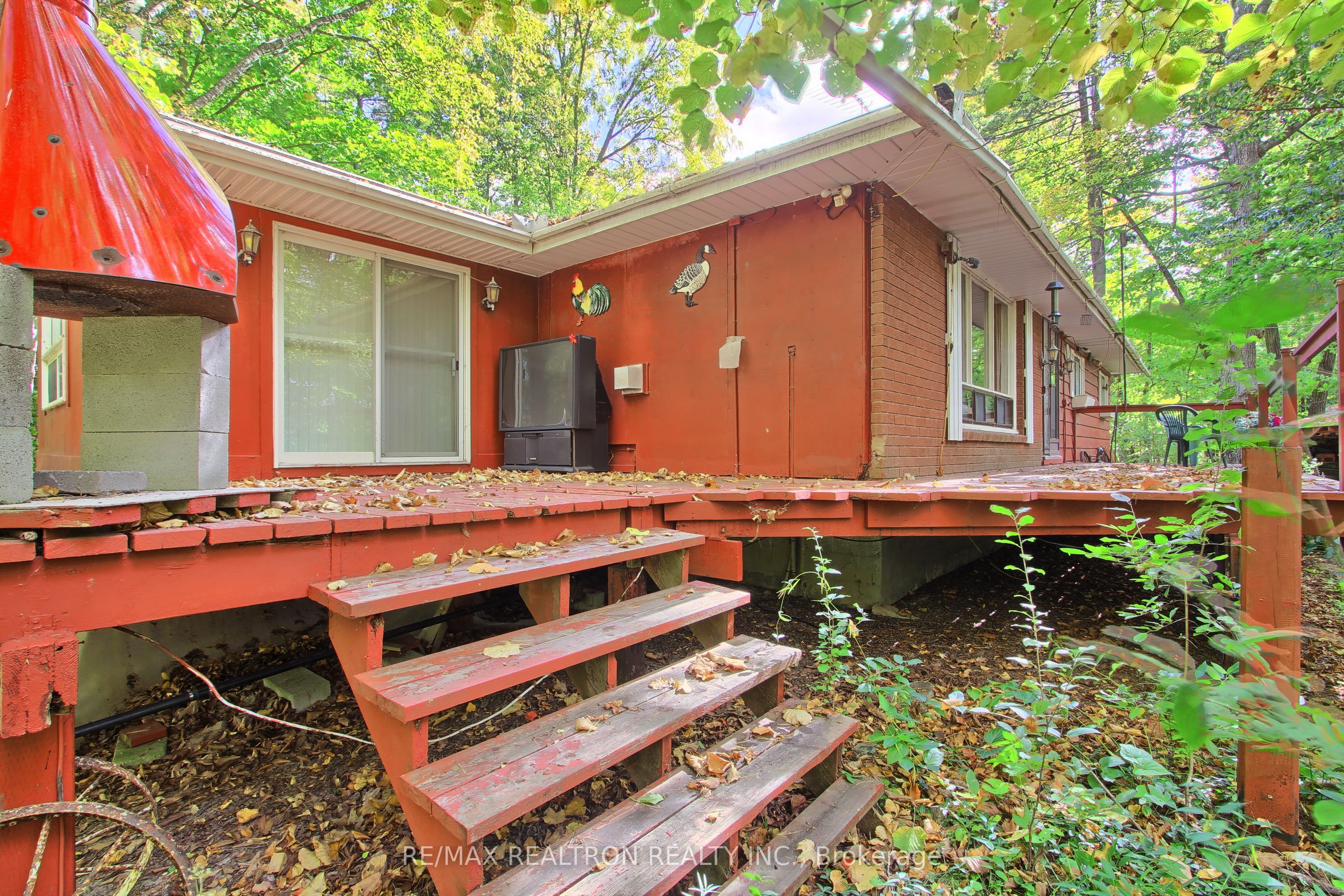 12603 Leslie Street Property Photo 2
