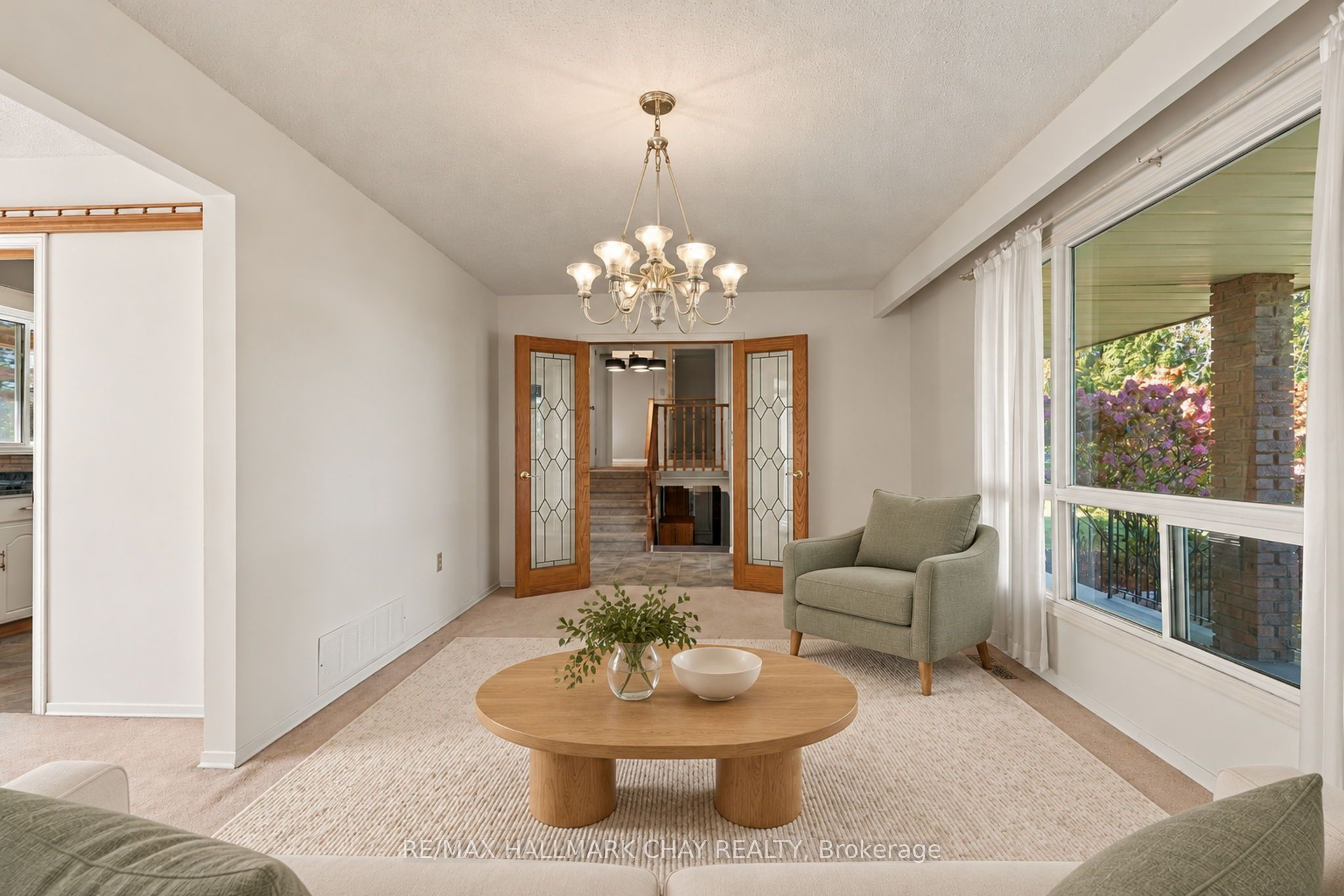 6815 4th Line Property Photo 16