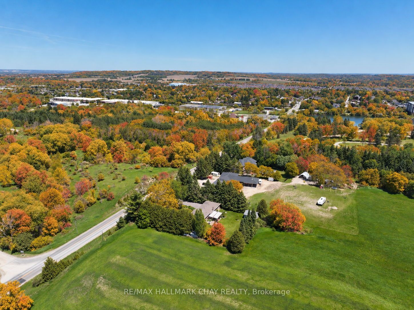 6815 4th Line Property Photo 36