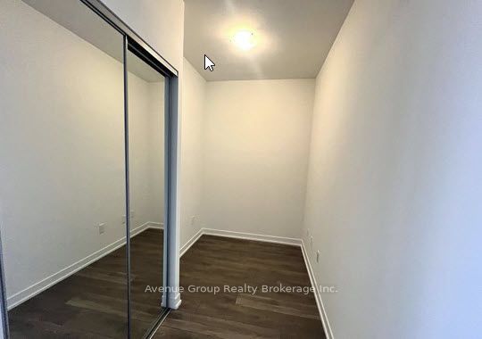 474 Caldari Road 1107 Property Photo 9