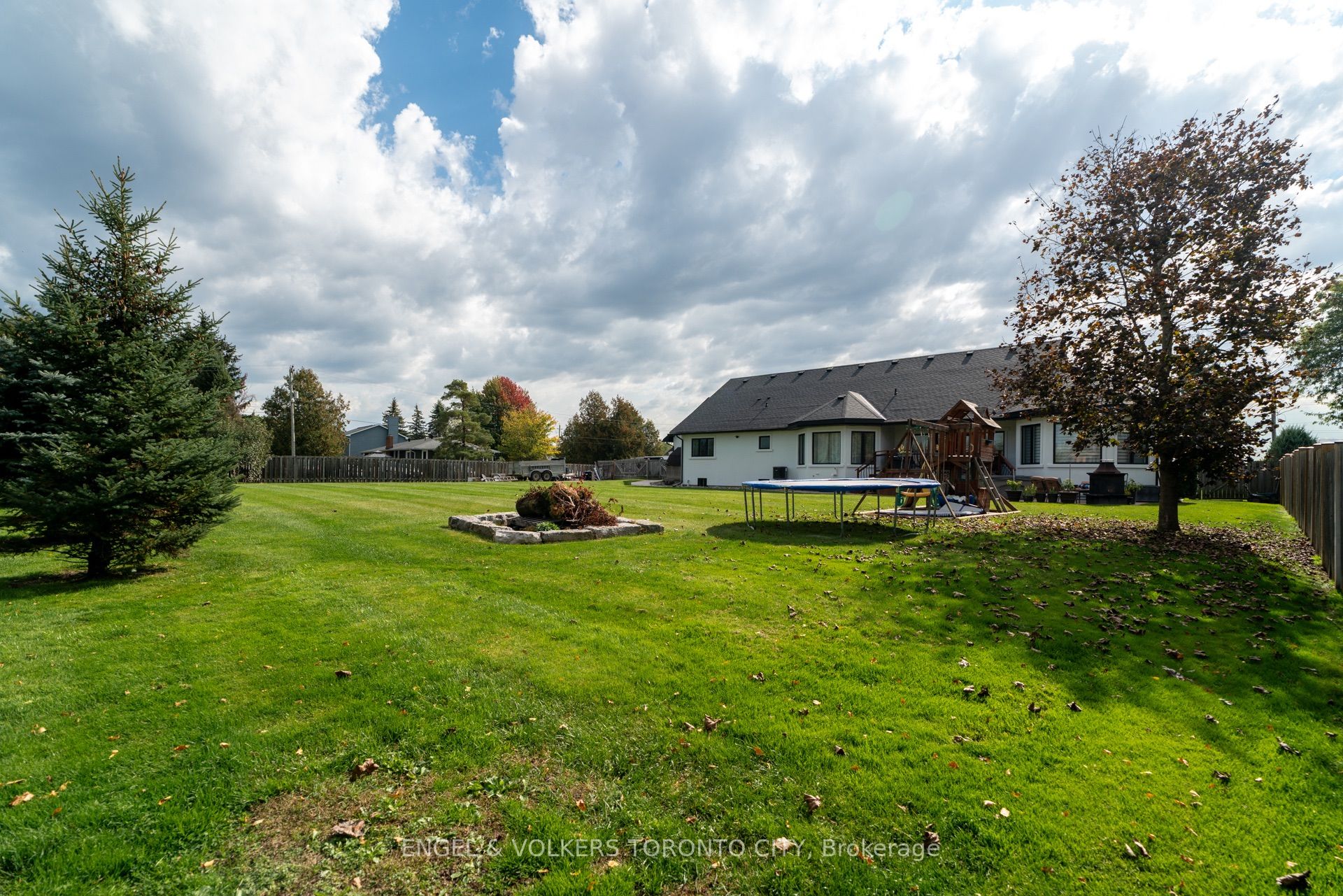 1288 Shore Acres Drive Property Photo 46