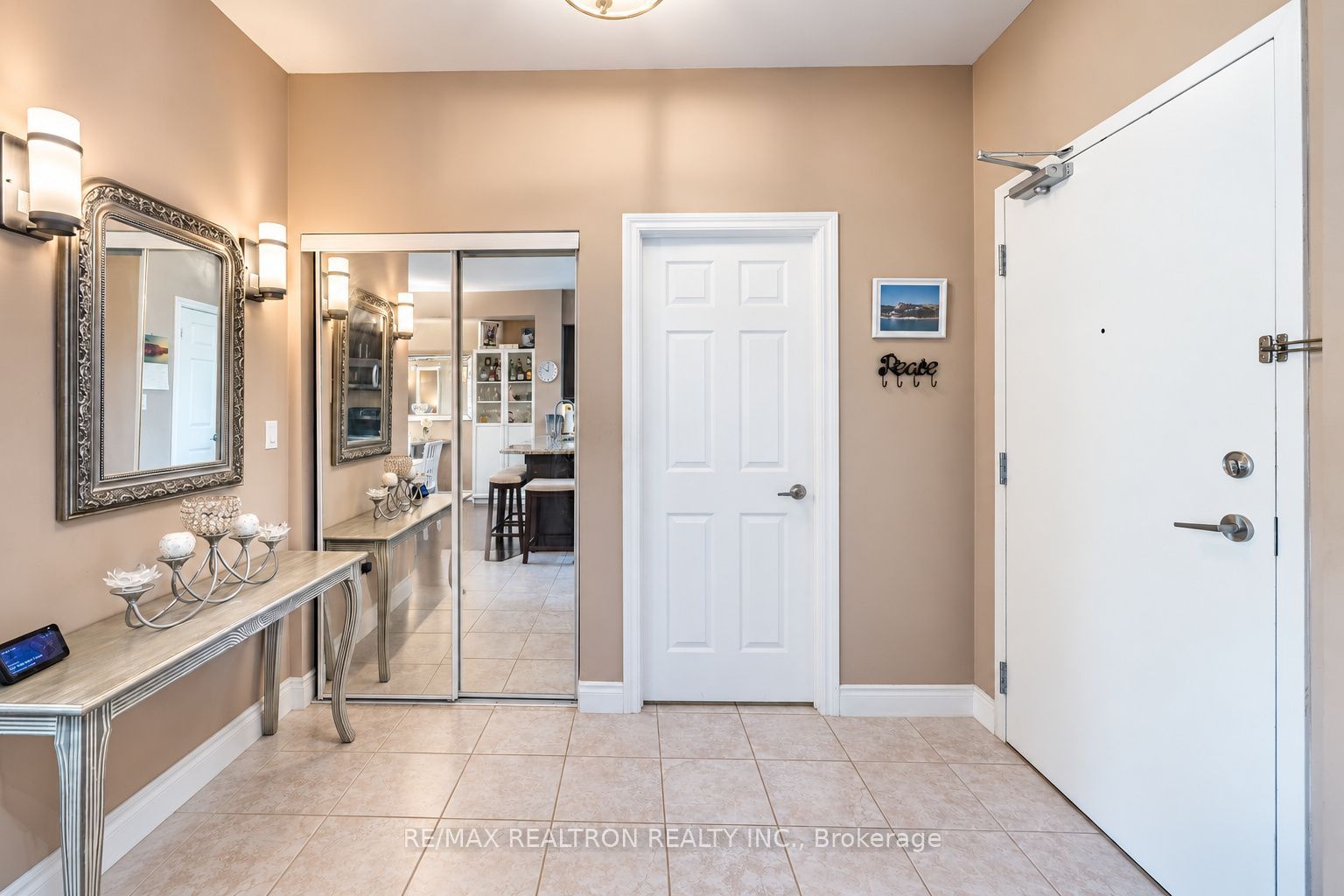 10211 Keele Street 234 Property Photo 6