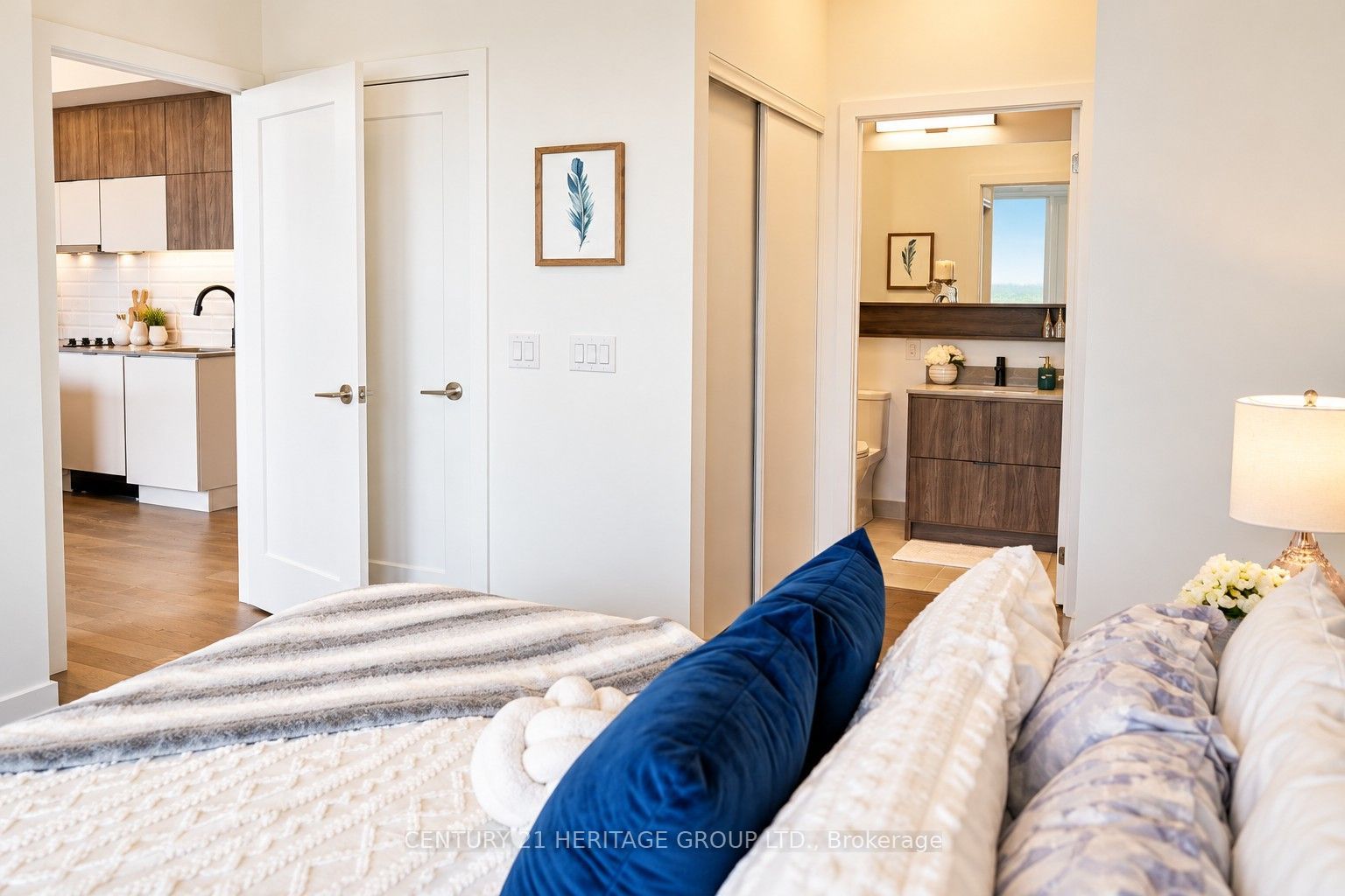 8888 Yonge Street 325 Property Photo 21