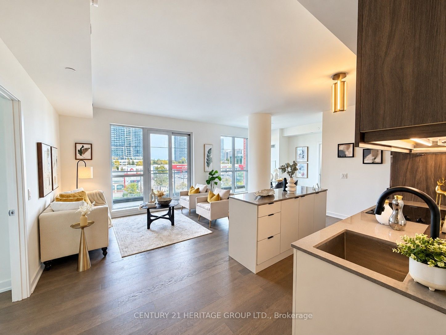 8888 Yonge Street 325 Property Photo 33