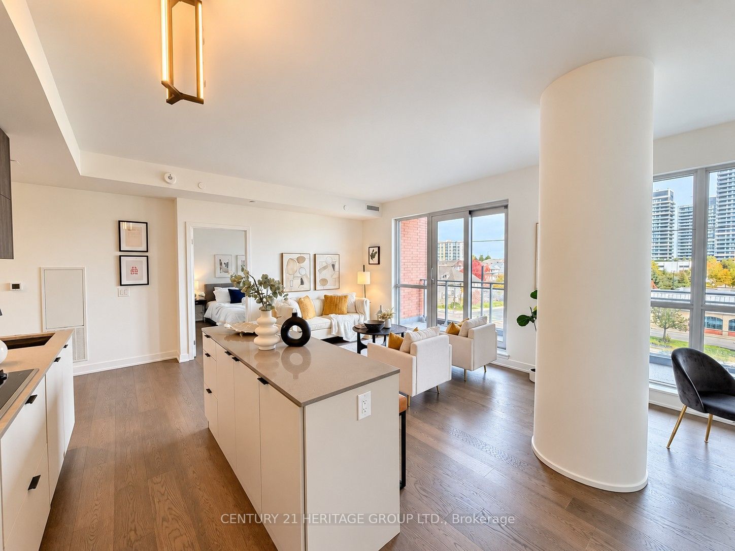 8888 Yonge Street 325 Property Photo 36