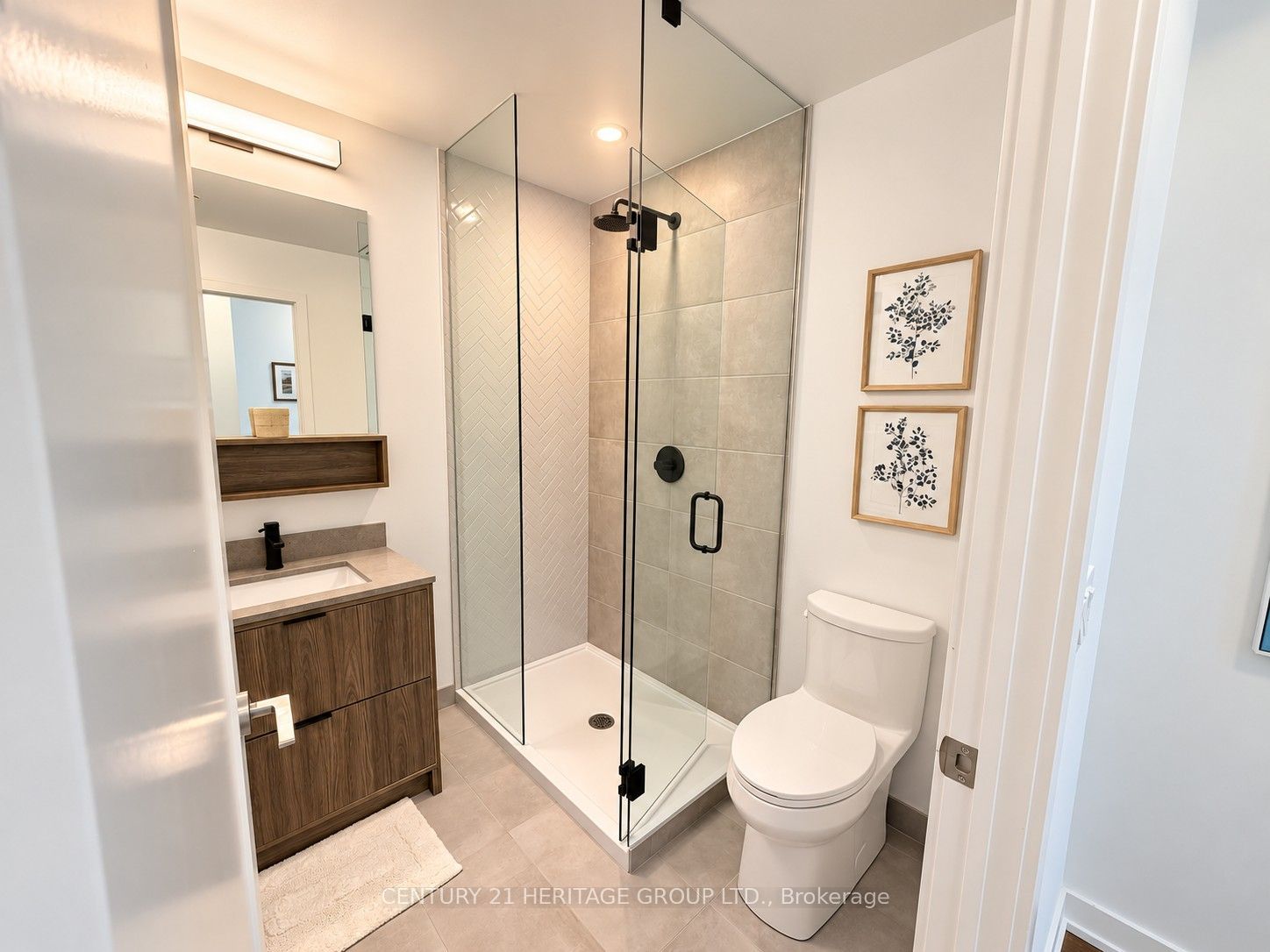 8888 Yonge Street 325 Property Photo 38