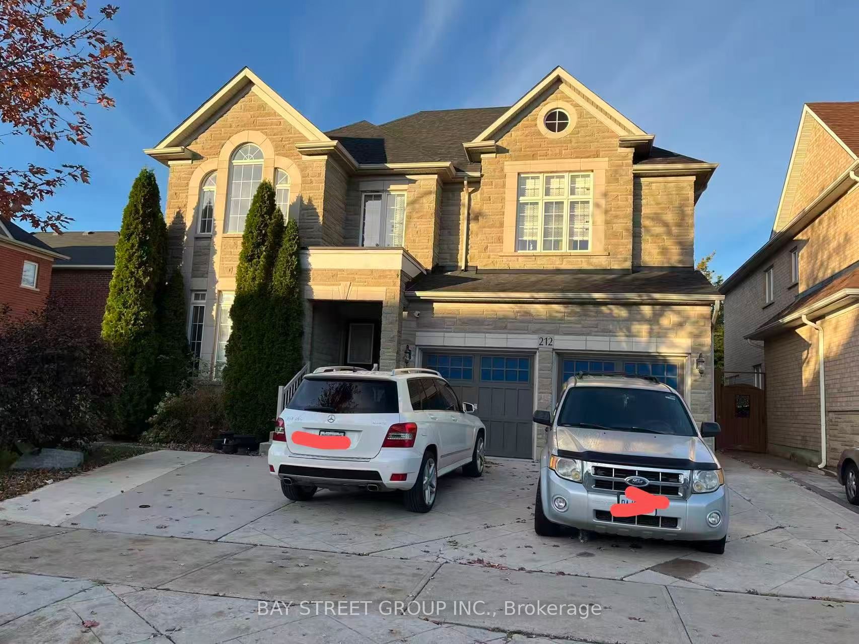 212 Vellore Park Avenue Property Photo 1