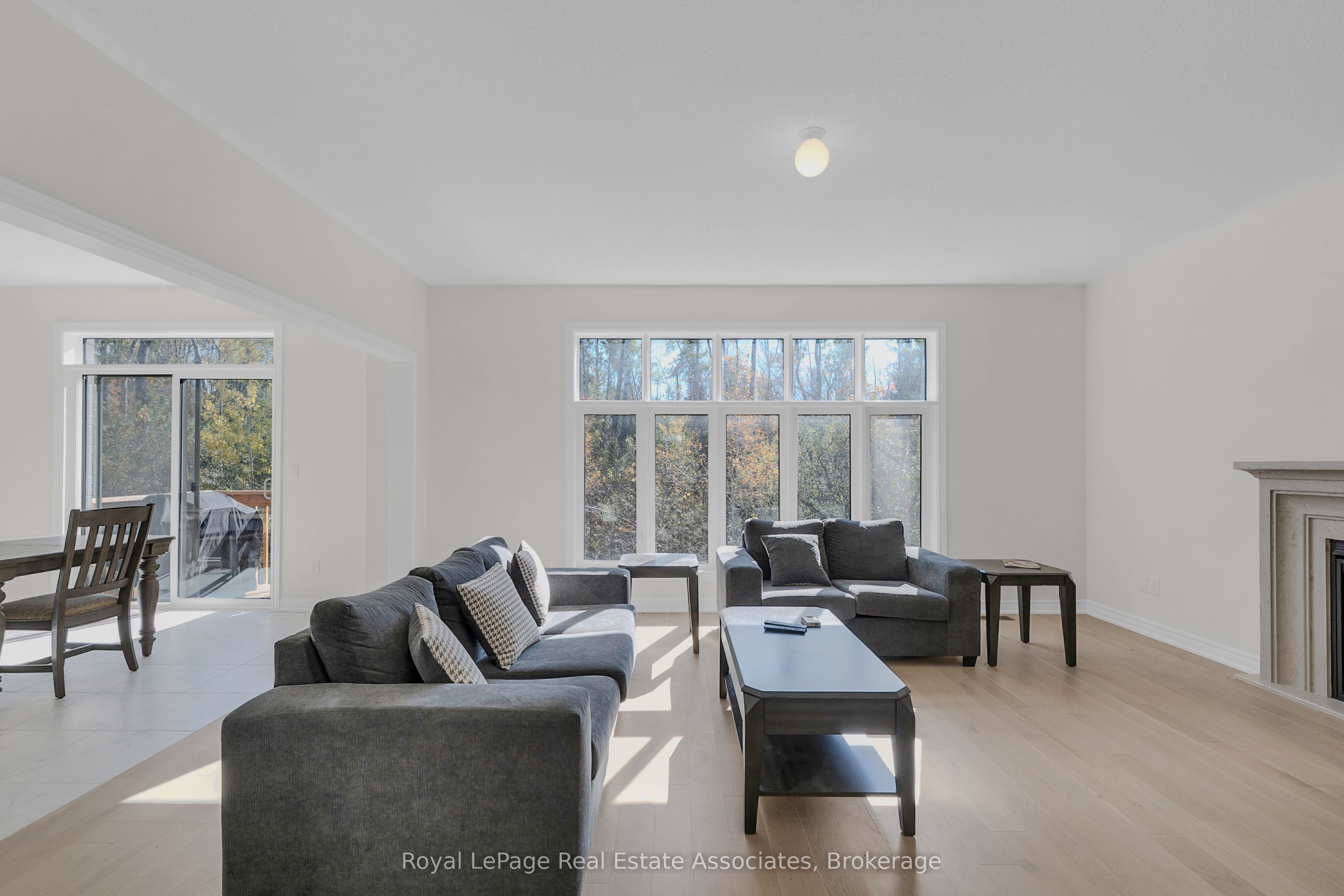 1418 Davis Loop Property Photo 11