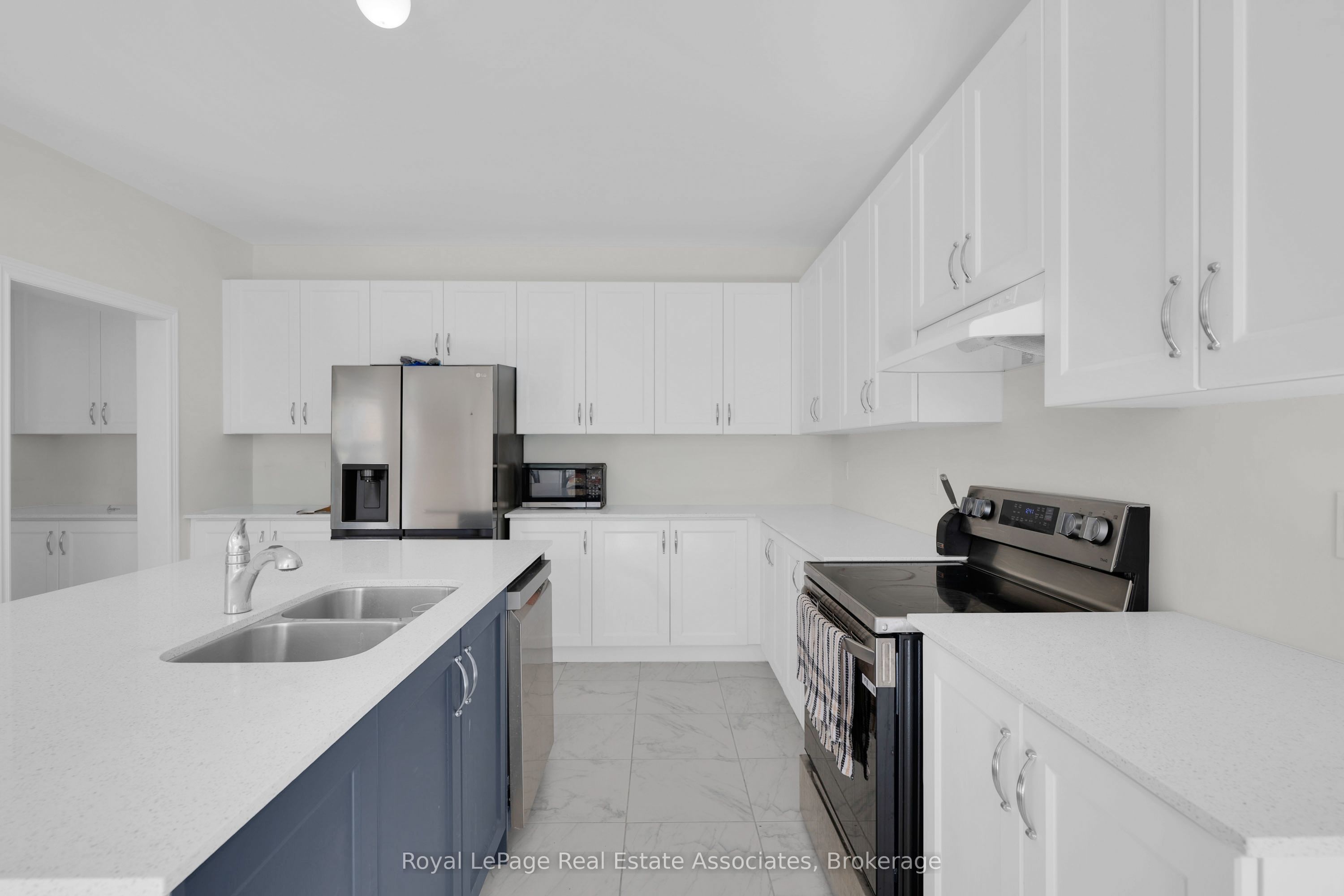 1418 Davis Loop Property Photo 17