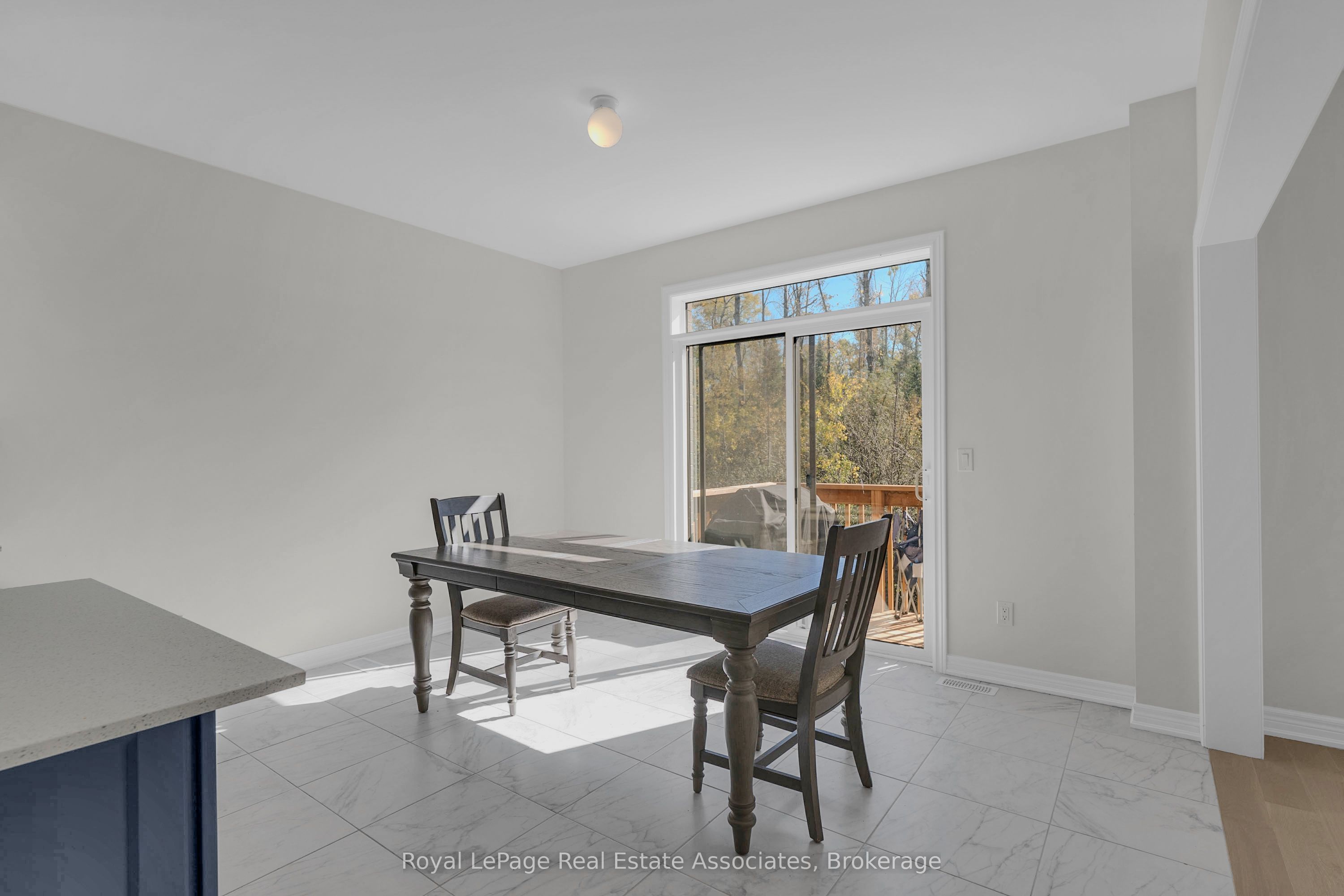 1418 Davis Loop Property Photo 19