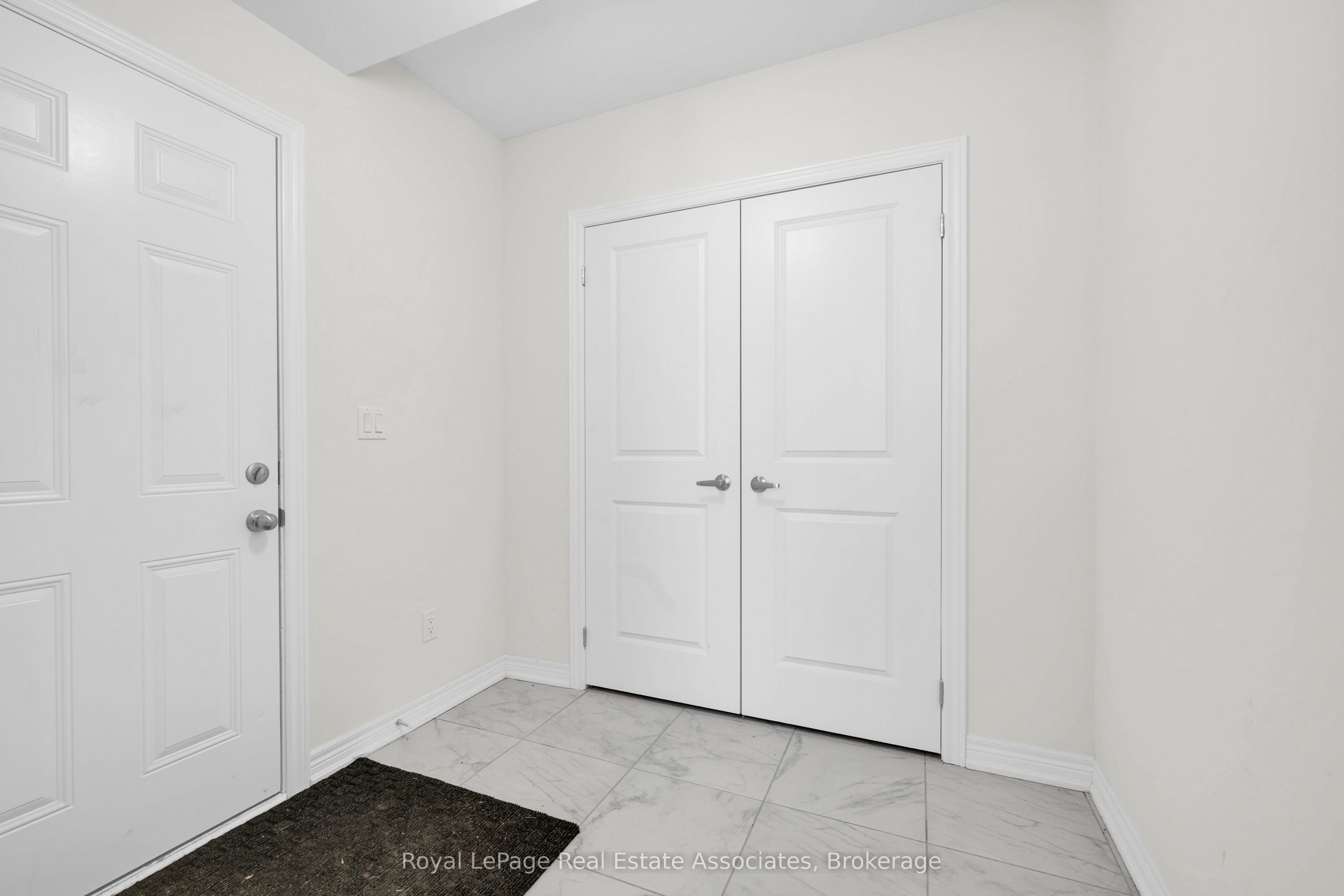 1418 Davis Loop Property Photo 22