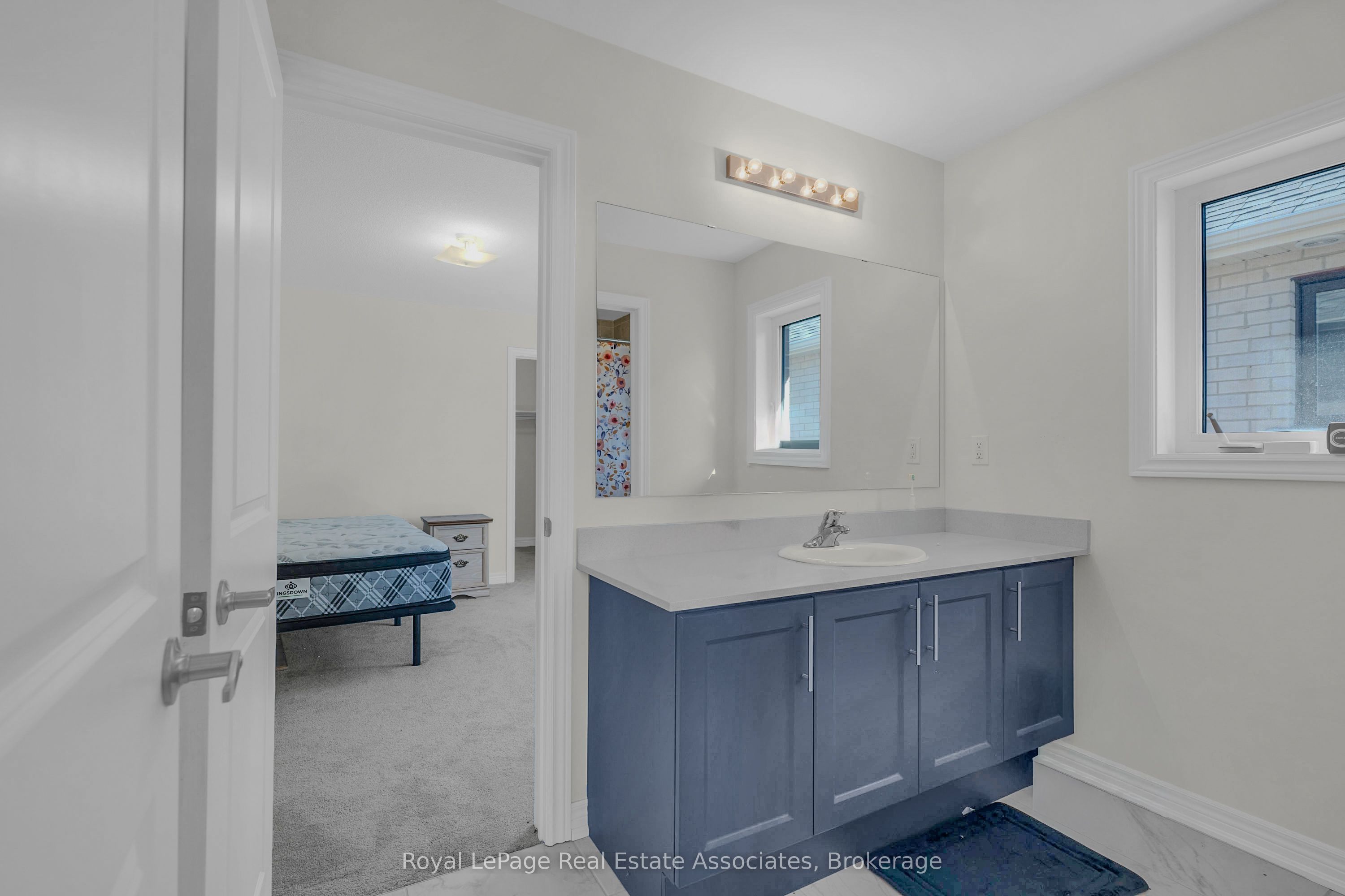 1418 Davis Loop Property Photo 38