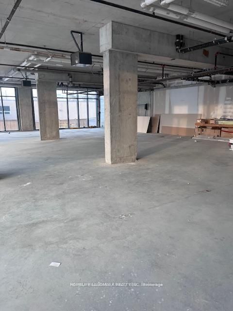 11611 Yonge Street 2 Property Photo 3