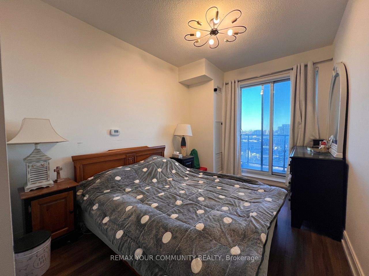 9600 Yonge Street 1602b Property Photo 6