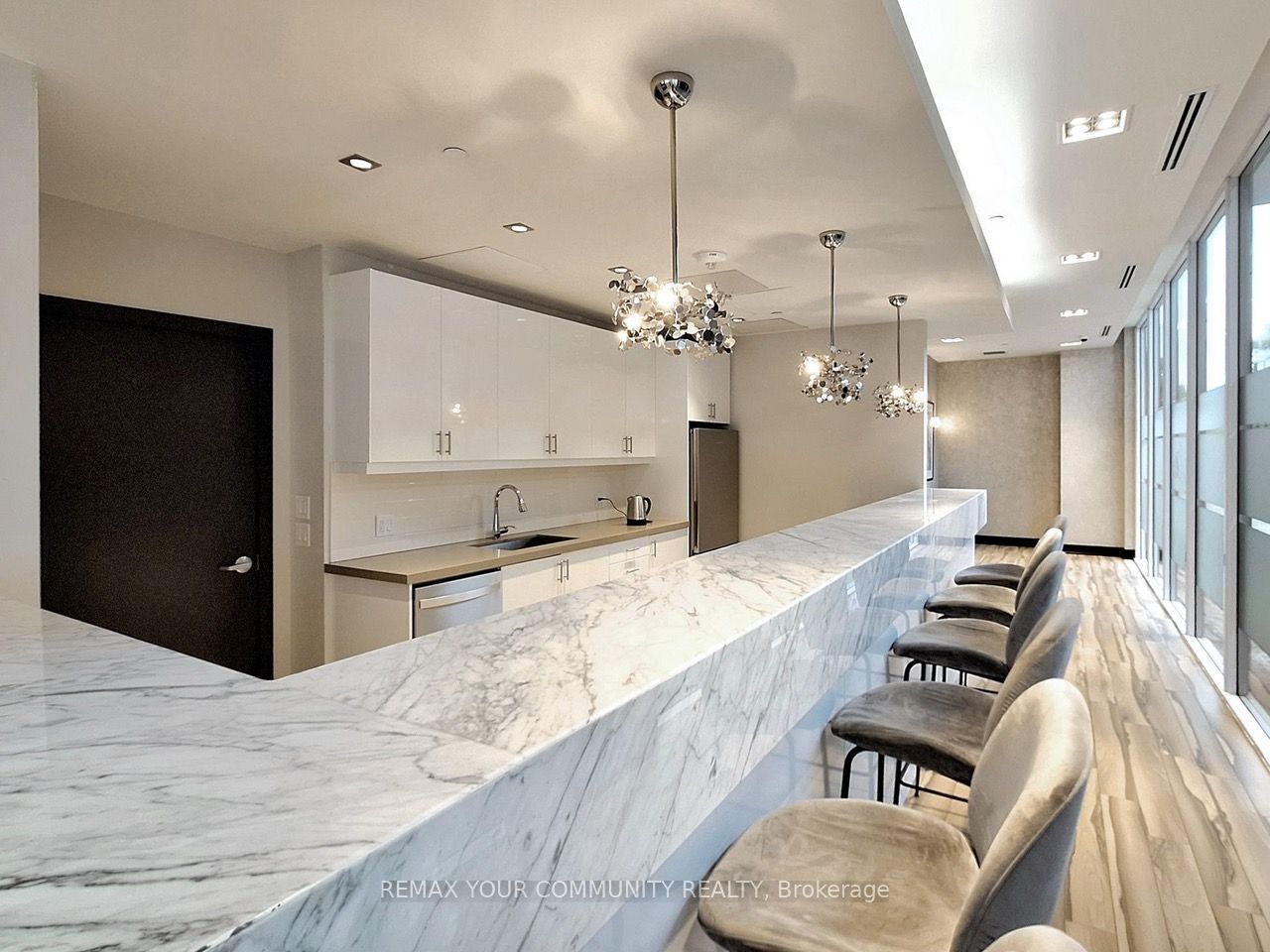 9600 Yonge Street 1602b Property Photo 25