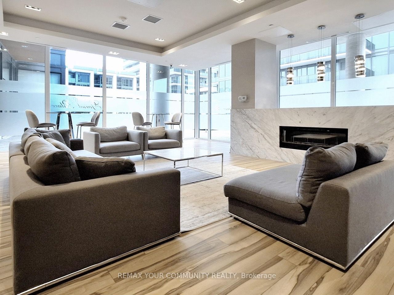 9600 Yonge Street 1602b Property Photo 28