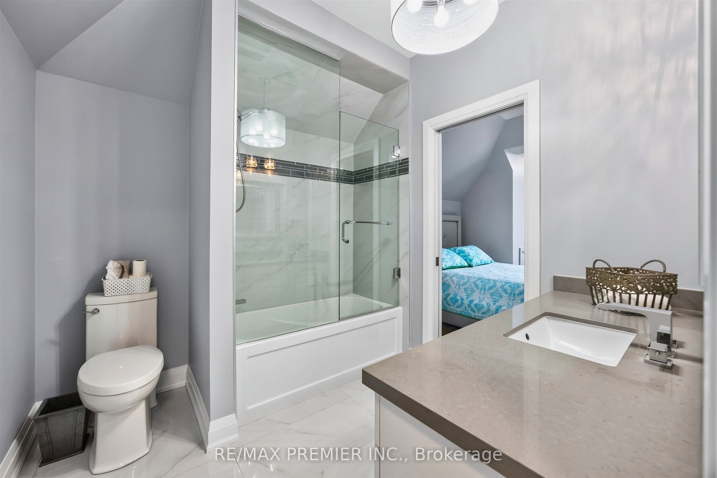 31 Malaren Road Property Photo 23