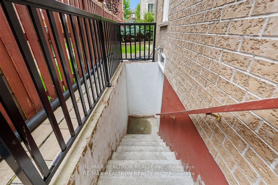 94 Shirrick Dr. Drive Property Photo 2