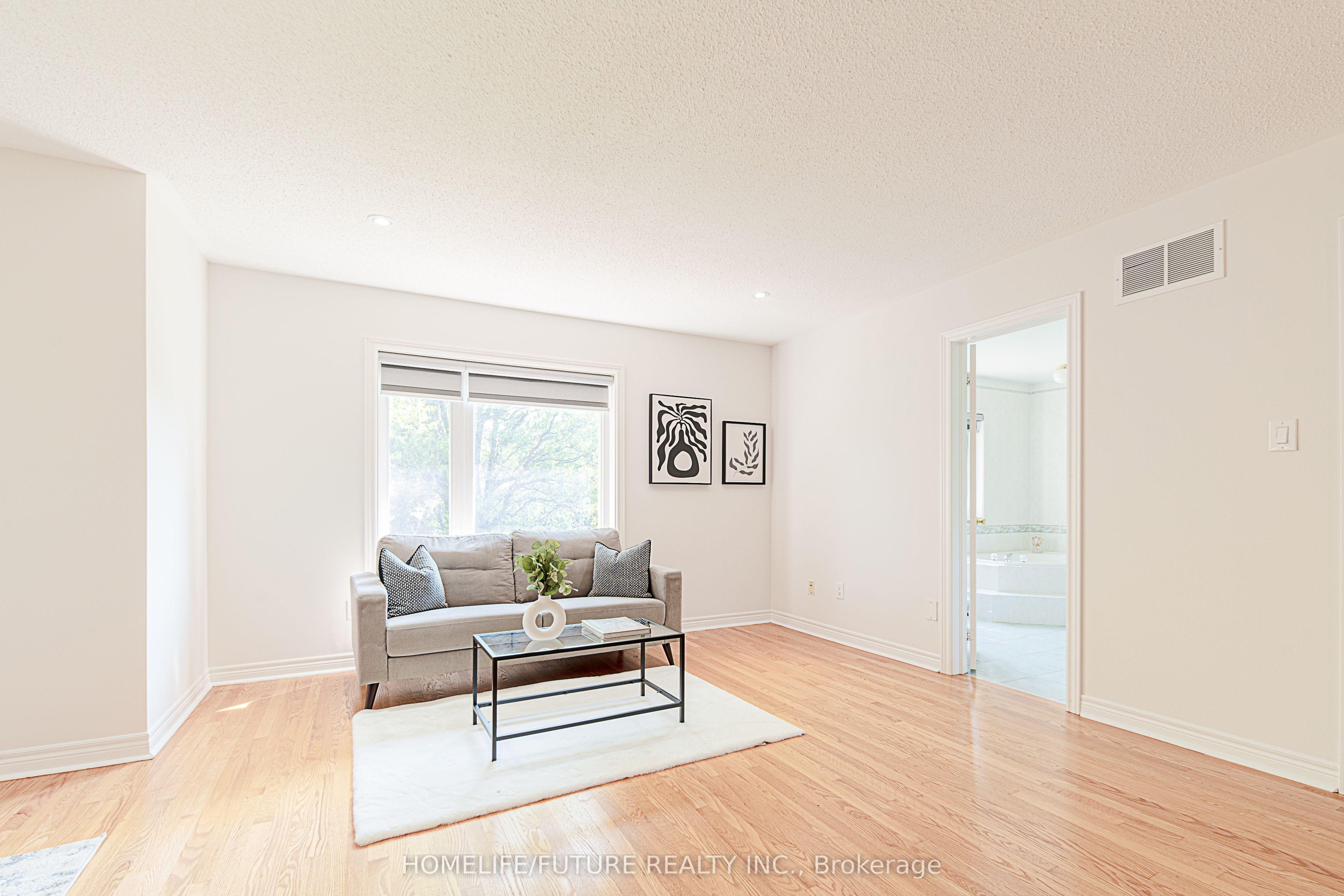 42 Boxwood Crescent Property Photo 22